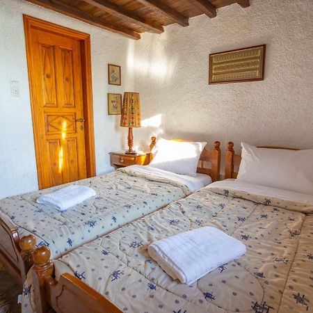 Hotel Archontiko Montana à Vizitsa Extérieur photo