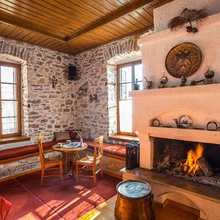 Hotel Archontiko Montana à Vizitsa Extérieur photo